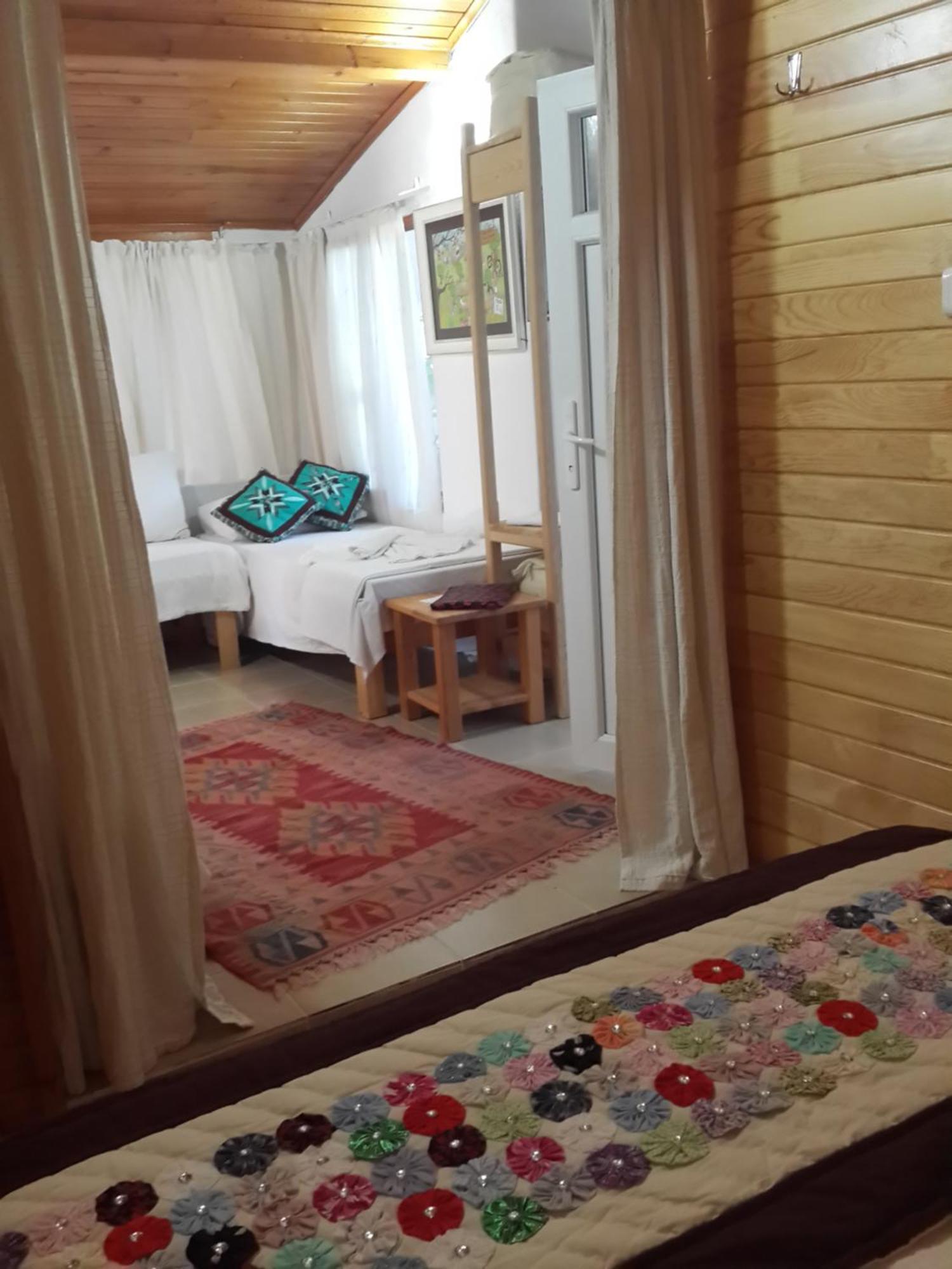Cirali Kus Yuvasi Bed & Breakfast Exterior photo